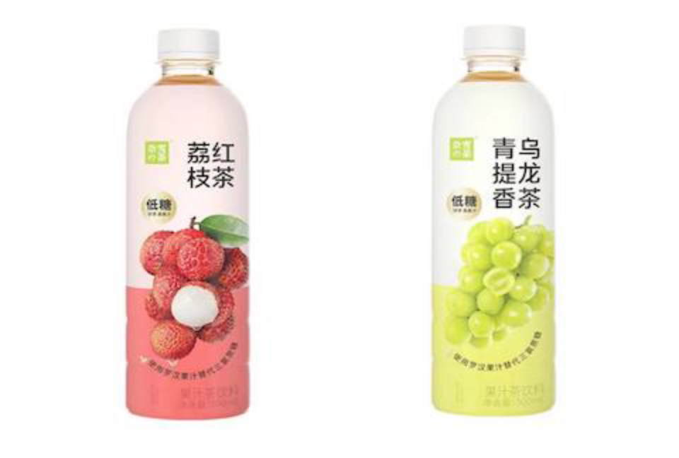 「奈雪的茶」推出瓶装果汁茶新品:青提香乌龙茶,荔枝红茶