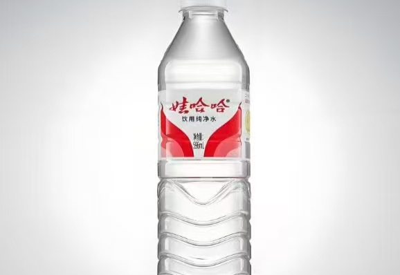 娃哈哈客服回应纯净水由今麦郎代工:符合标准,可放心饮用