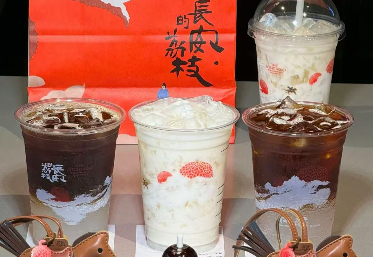 荔枝「转运马」上线就售罄，瑞幸咋又卖爆了？