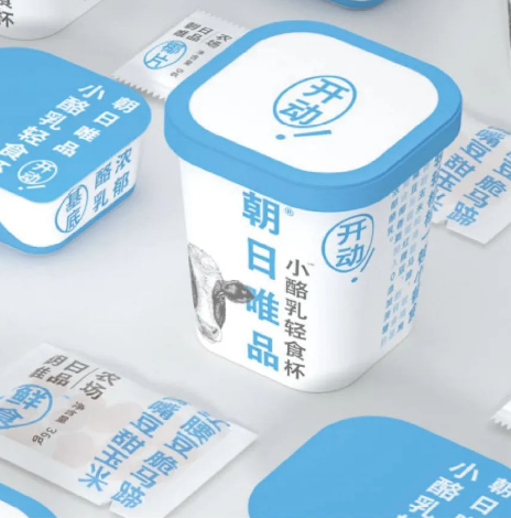 小酪乳轻食杯