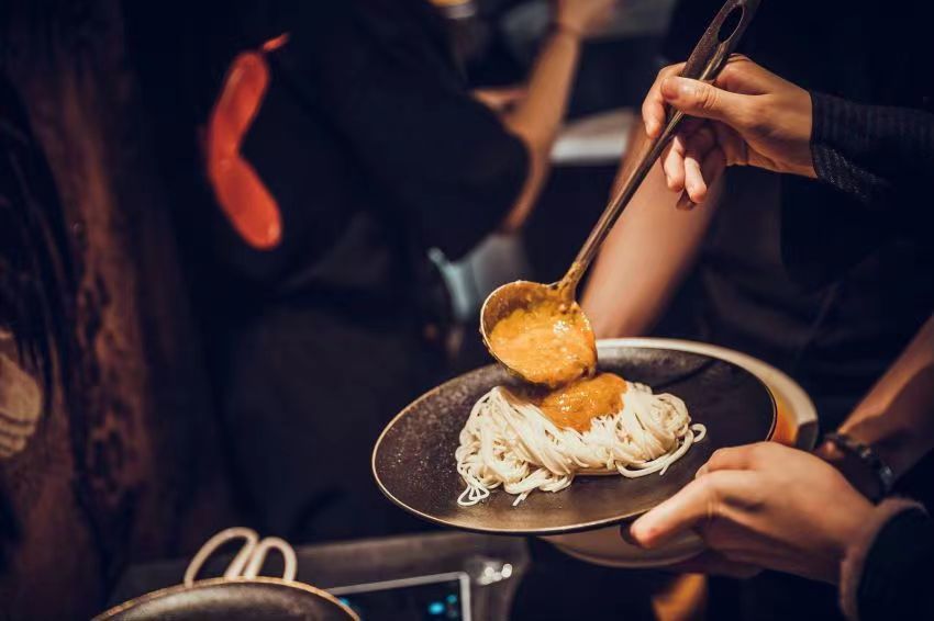 一顿8-15元的方便速食，高端化、拓品类仍是未竟之路！-FoodTalks