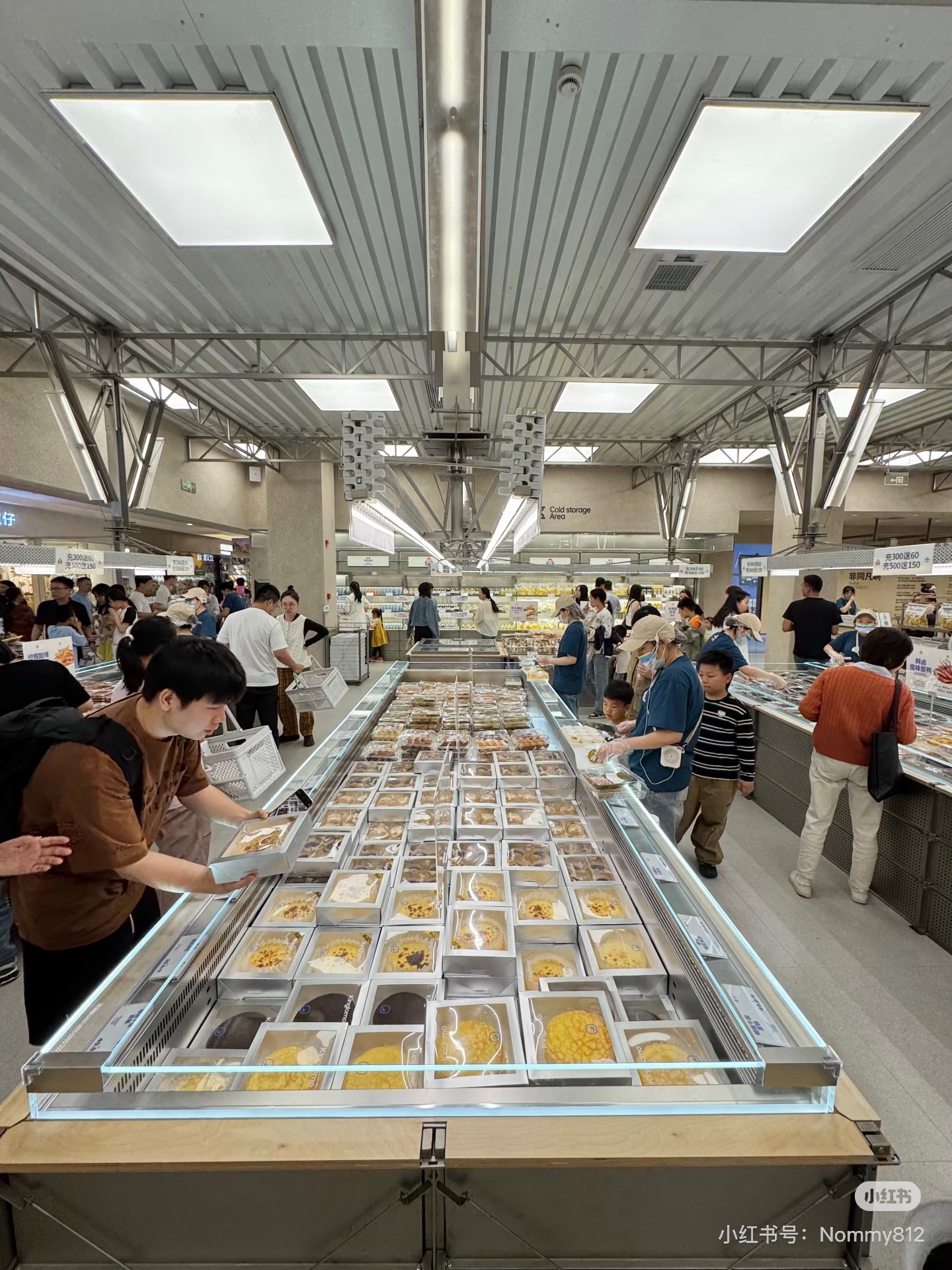 单店月销400万元!长沙跑出零食店新物种「金粒门」,靠短保+现制重构零售逻辑-FoodTalks全球食品资讯