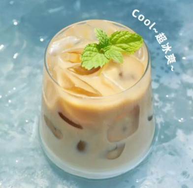 冰薄荷燕麦拿铁