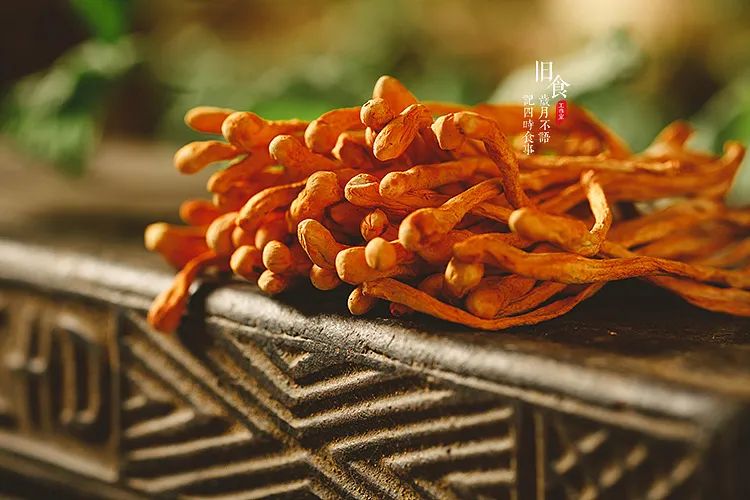 中式滋补,出走半生归来青春正茂-FoodTalks全球食品资讯
