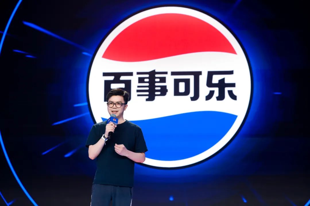 智元机器人联合创始人兼首席技术官彭志辉（稚晖君）