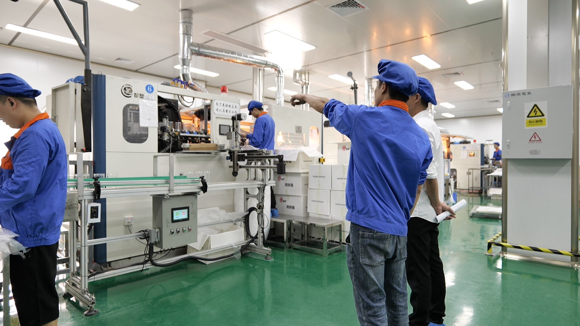 佛山市顺德星辰容器有限公司-洁净车间专业生产:食品级pet塑料瓶,塑料