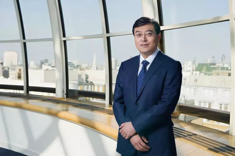 今天,伊利董事长潘刚来了-FoodTalks全球食品资讯