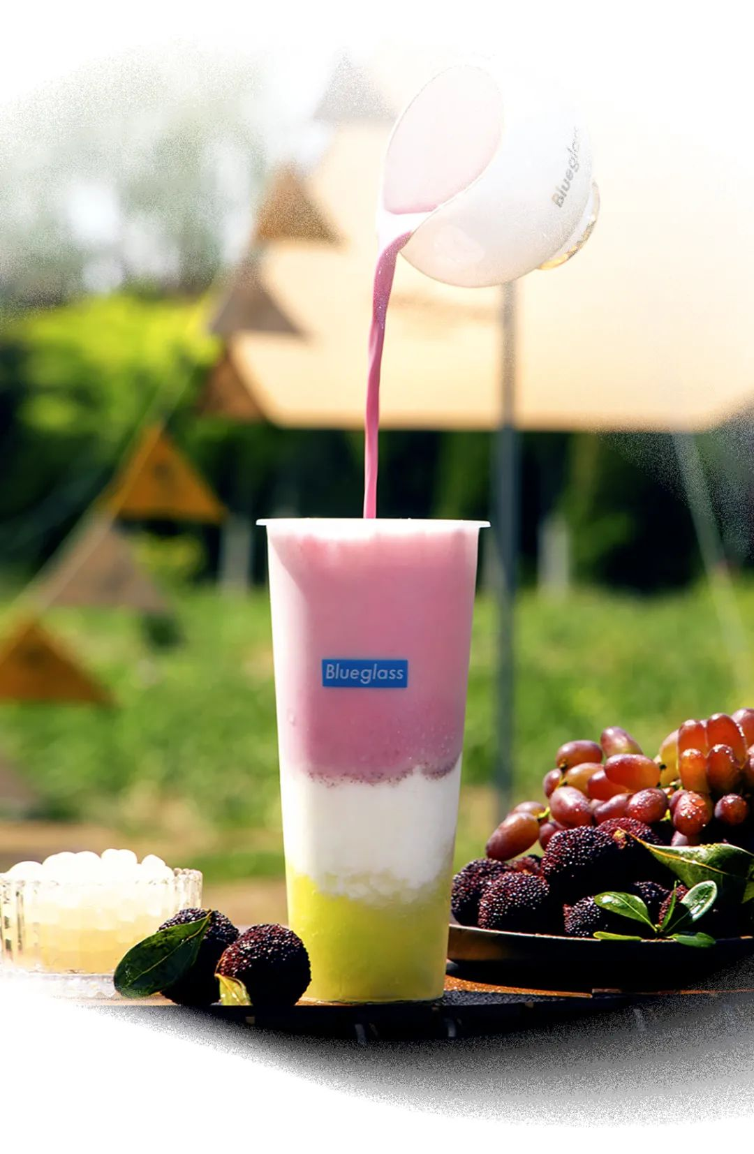 「Blueglass Yogurt」推出新品：一口满足杨梅葡萄·茉莉香葡萄浮宫东魁杨梅活性益生菌酸奶FoodTalks全球食品资讯