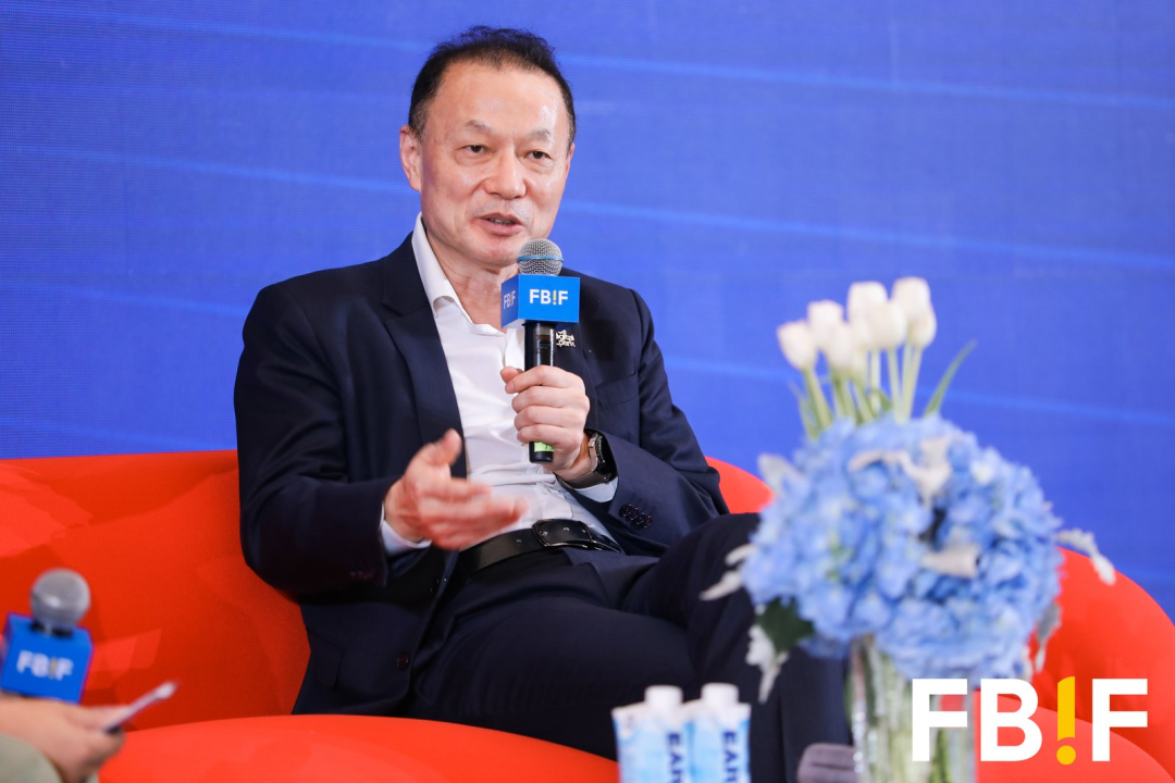 FBIF2025丨扩博智能严治庆 Vs 正大集团蒋越君,科技如何帮助食品/零售完成“智能跃迁”?-FoodTalks全球食品资讯