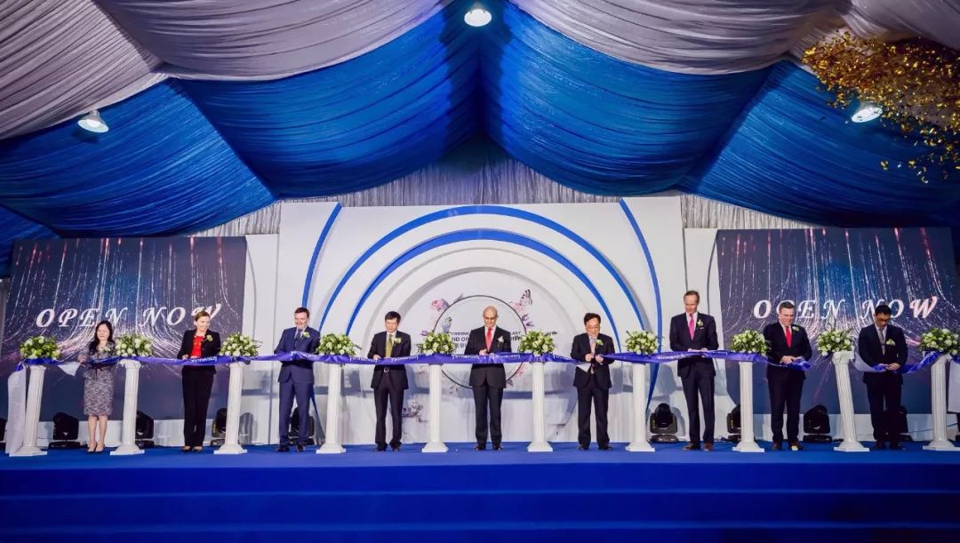 芬美意张家港工厂开业剪彩仪式图片来源:新华社