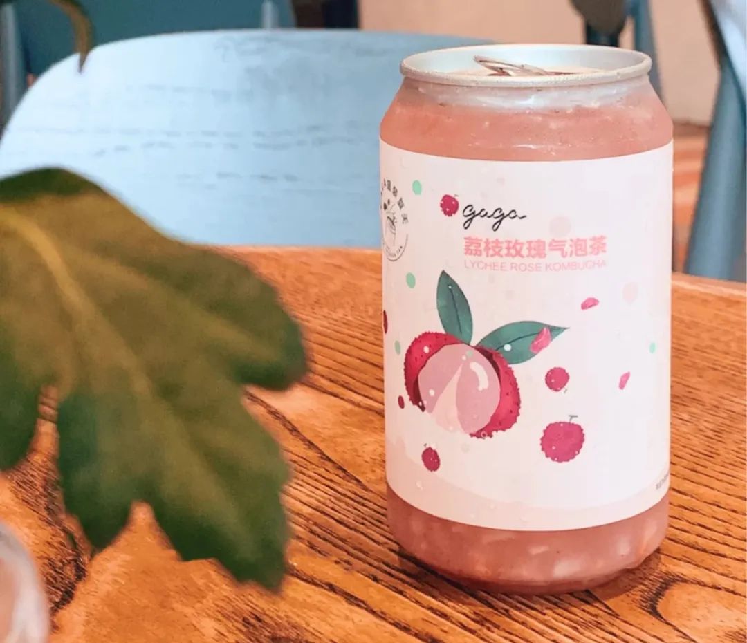 gaga荔枝玫瑰气泡茶